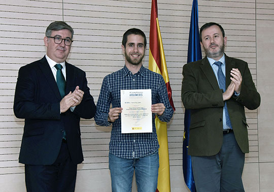 Mario Reig recogiendo el Premio